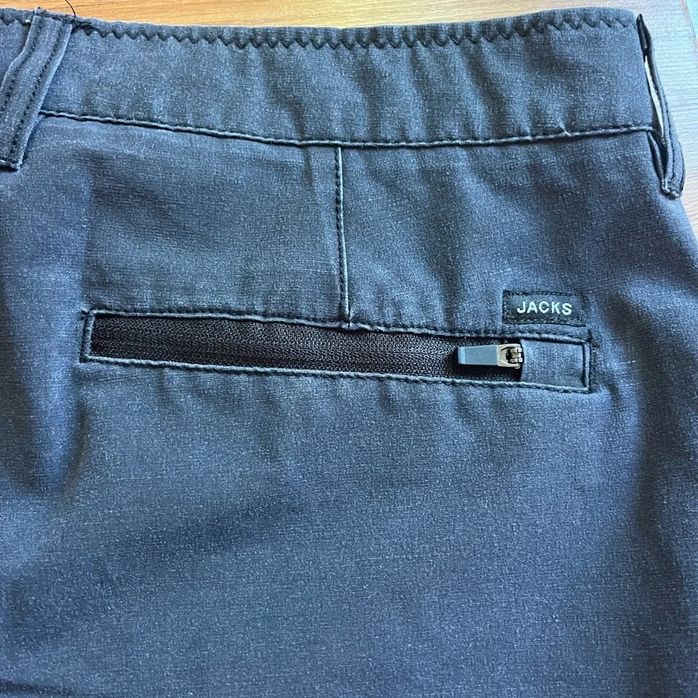 Jacks Surfboards Men’s Gray Hybrid Shorts Size 32